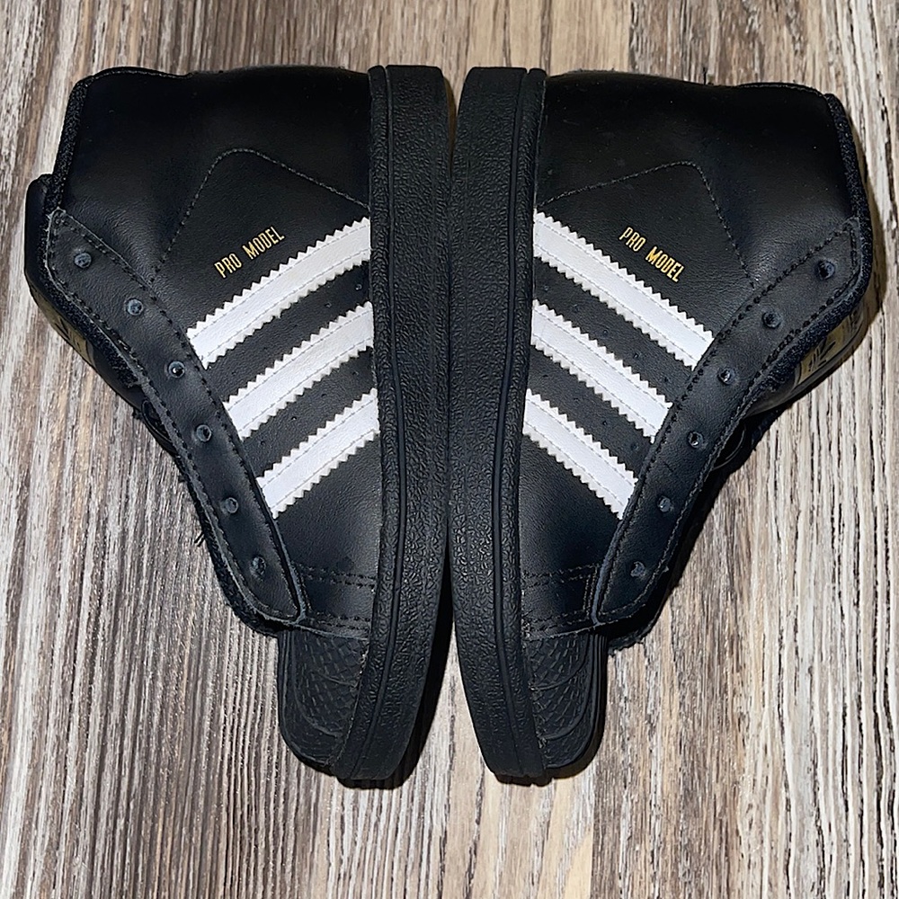 🚨Adidas Shell-Top 👟🚨
